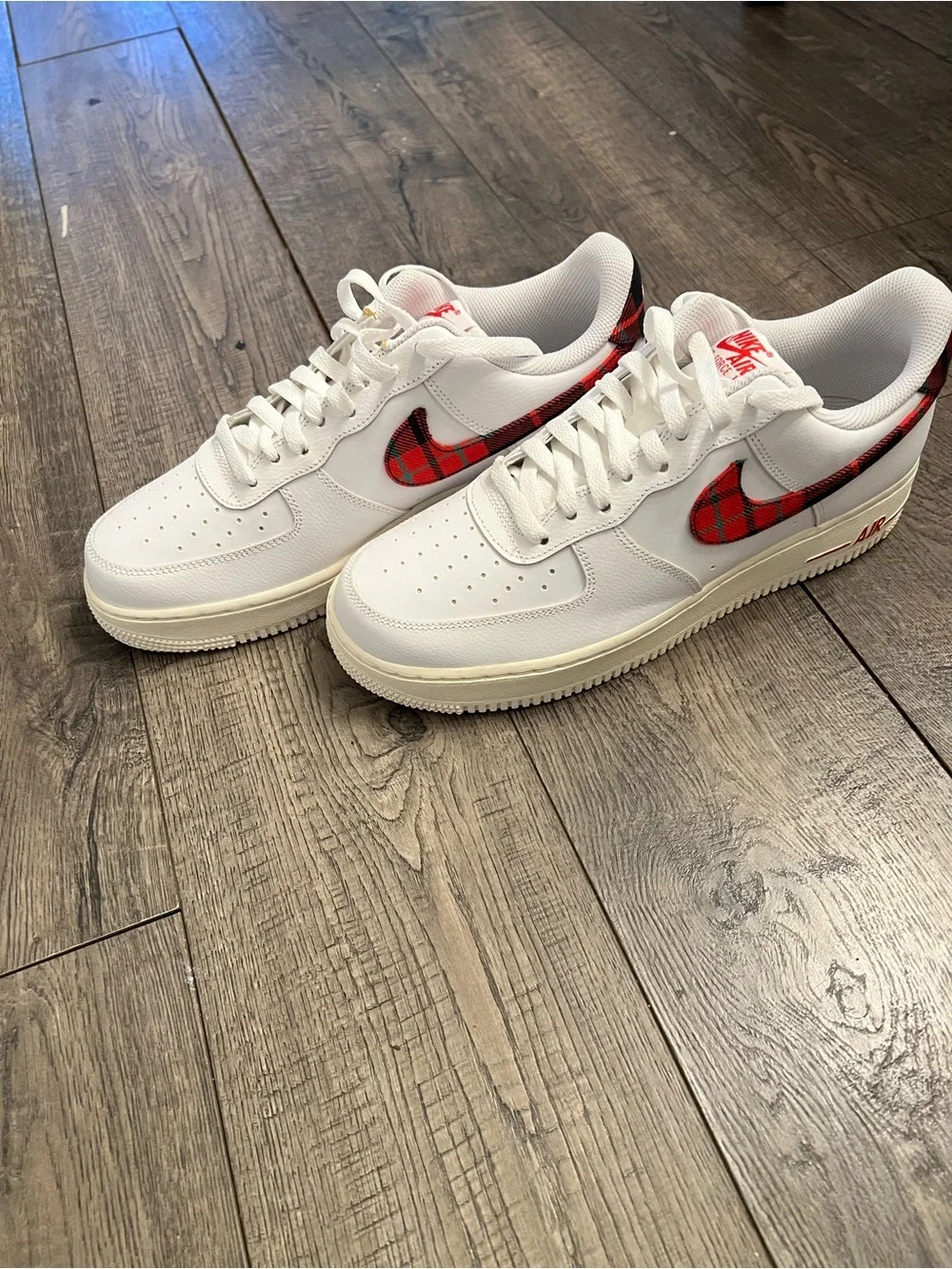 Nike Men’s White Sneakers with Red Swoosh